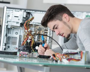 riparazione-computer-fisso supporto tecnico informatico